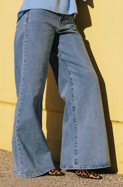 Jeans flared licht